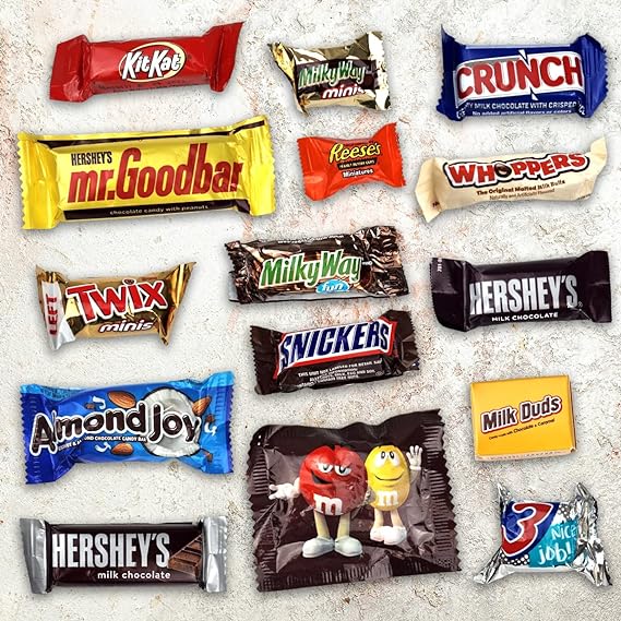 Chocolate Candy Variety Pack - 2 Lbs Assorted Bulk Chocolate Mix - Movie Night Supplies, Easter, Holiday Candy, Snack Food Gift, Office Candy Assortment - Gift Bag for Birthday Party, Kids, College Students & Adults (2 LBS)